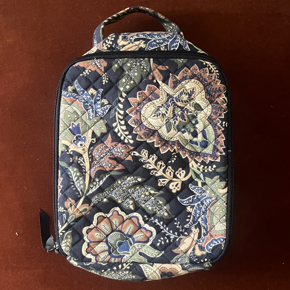 Vera Bradley Lunch Bunch in Java Navy Camo